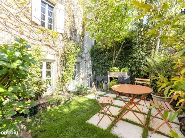 Maison 6 pièces 176 m²