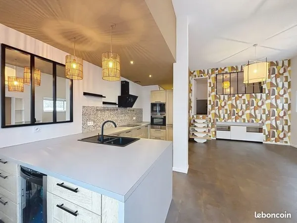 Appartement 3 pièces 84 m²