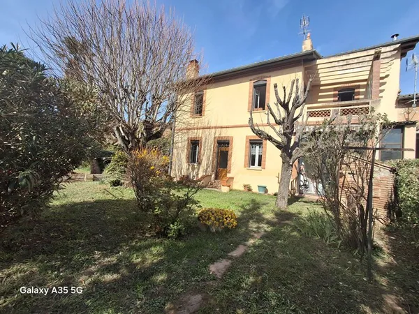Maison L Isle Jourdain 7 pièce(s)