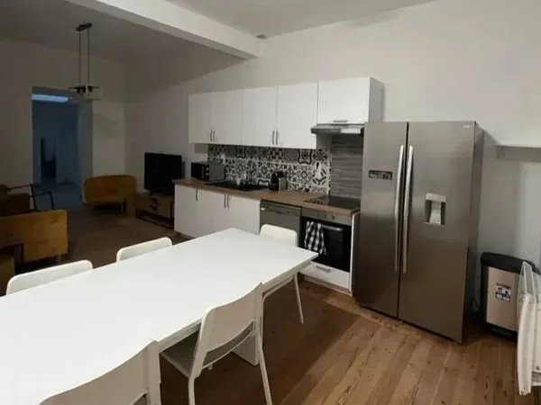 1 chambre en colocation dans maison en centre ville de Valencienne, proche gare et tramway
