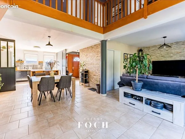 Maison 4 pièces 115 m²