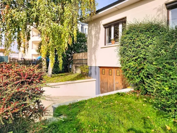 Maison coup de coeur, charme, calme et potentiel !
