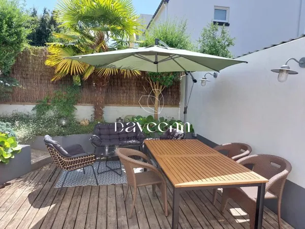 Maison 7 pièces 143 m²