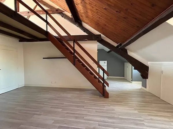 Duplex 2 pièces 63 m²