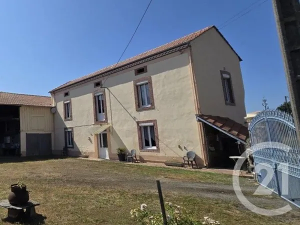 Maison 5 pièces 440 m²