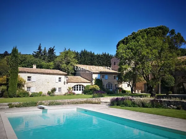 Demeure de Prestige en Drôme Provençale