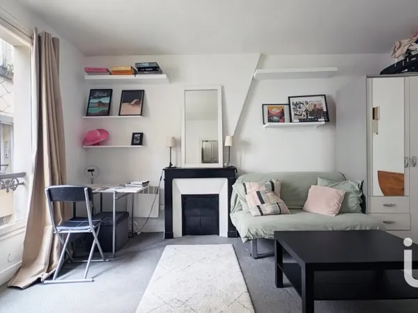 Studio 1 pièce 17 m²