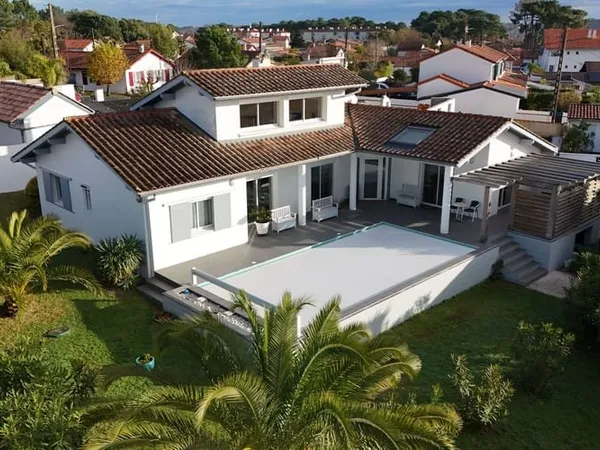 Maison 5 pièces 160 m²