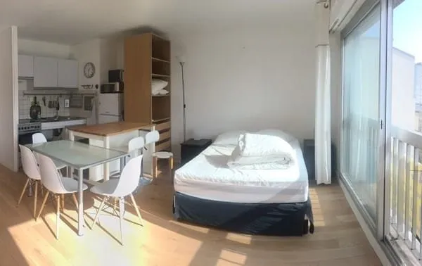 Appartement studio à PARIS 11ème