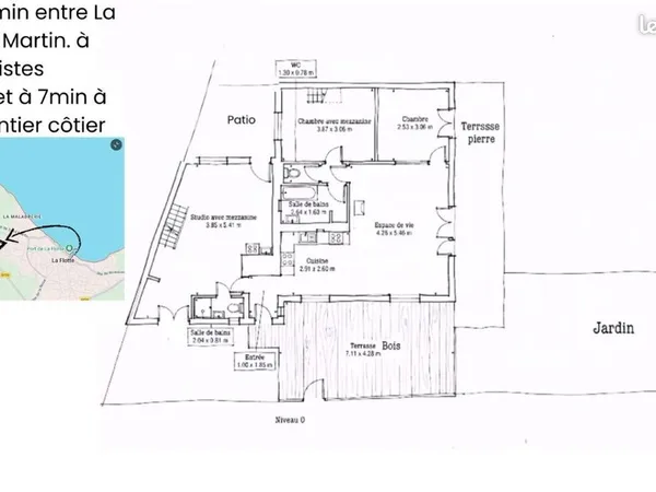 Maison lumineuse avec jardin. 2 chambres et studio indépendant