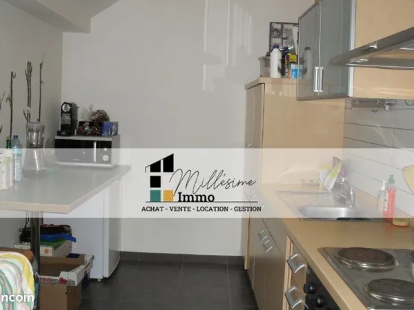 Appartement 2 pièces 82 m²