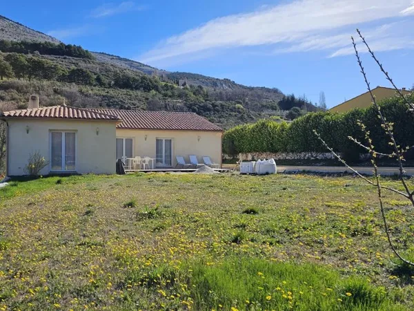Villa néo provençale plain-pied baignée de soleil