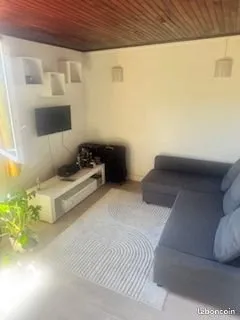Coloc moderne, ambiance chill - Ton futur chez-toi t'attend