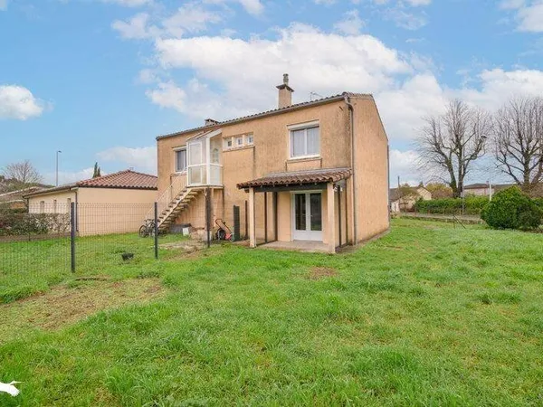 Immeuble 8 pièces 140 m²