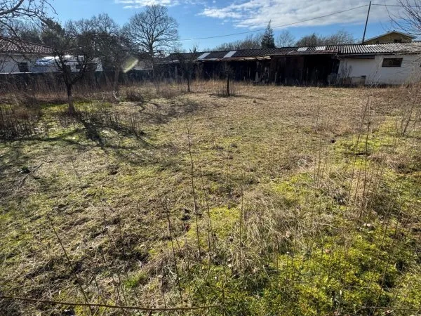 Terrain en individuel 1040 m²