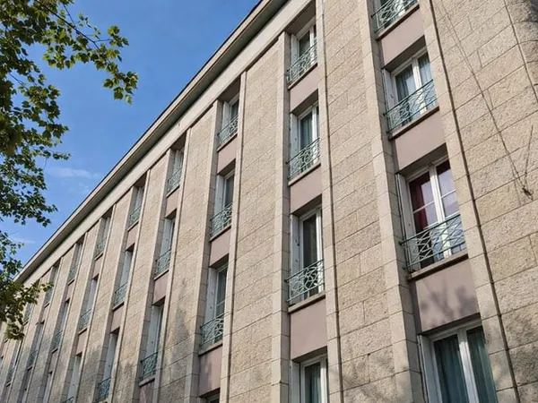 Brest, plein centre, Appartement type 4 ascenseur.