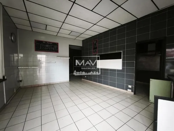 LOCAL COMMERCIAL ROUBAIX