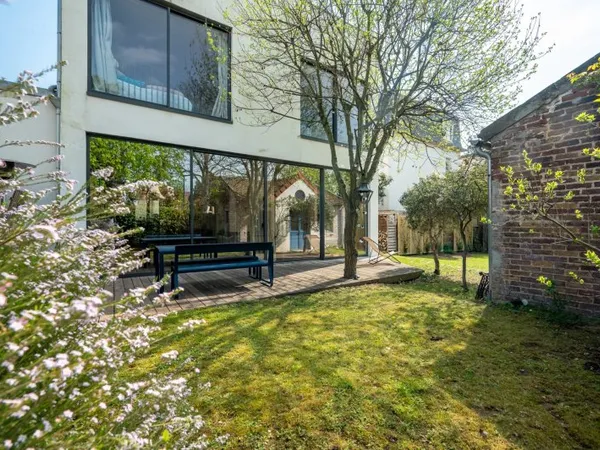 BOIS COLOMBES MAIRIE - MAISON DE CHARME AVEC 5 CHAMBRES ET GRAND JARDIN