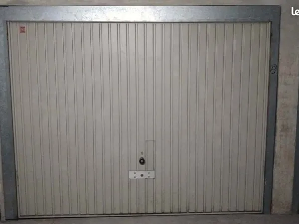 Garage à vendre