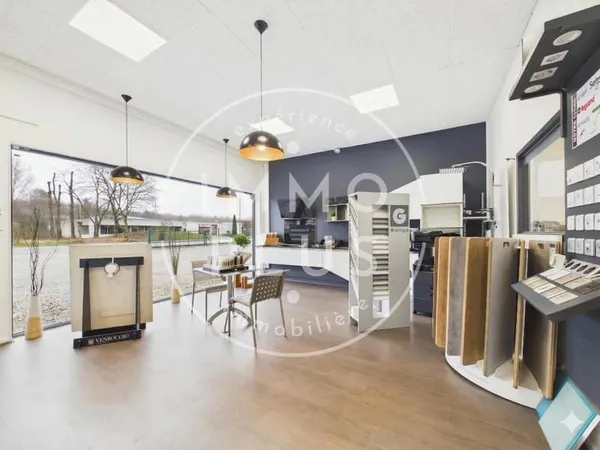 Bureaux 1 pièce 75 m²