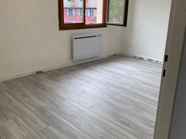 À louer - 2 pièces 45 m² avec balcon et parking