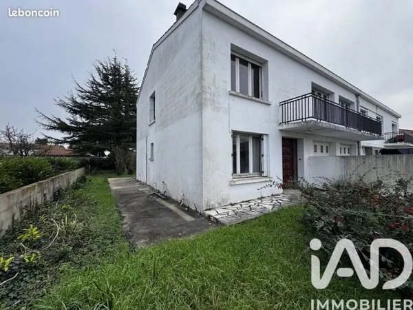 Propriété 3 pièces 90 m²