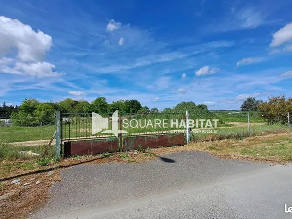 Terrain 3 696 m² Chatellerault