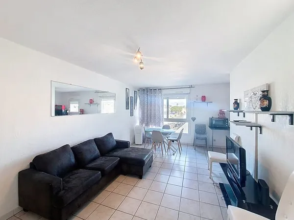 Appartement 2 pièces + Cabine 43m2 + Local vélo privé+ Place de parking