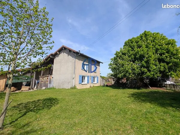 Maison 7 pièces 283 m²