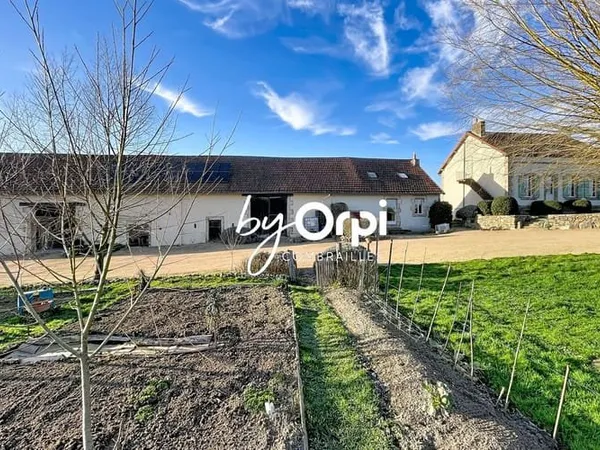 Maison 8 pièces 167 m²