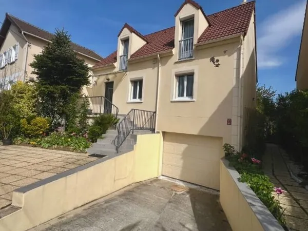 Maison Villiers Le Bel 6 pièce(s) 120.20 m2