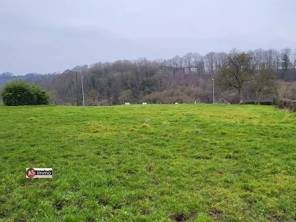 Terrain 1852 m²