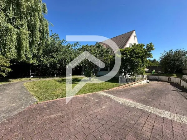 Maison 6 pièces 147 m²