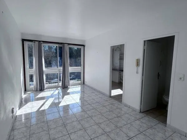 Appartement 1 pièce 27 m²
