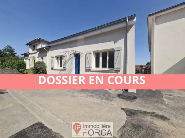PLAPPEVILLE - MAISON DE VILLAGE 5 PIECES + GARAGE - 92 M²