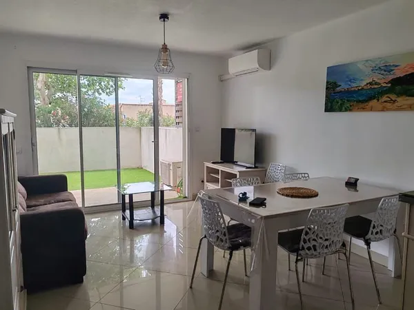 Appartement de 55m2 à acheter à Gruissan (11)