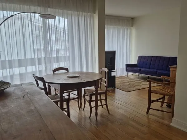 Appartement 6 pièces 110 m²