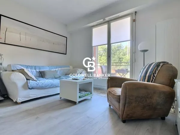 Arcachon — Charmant appartement traversant à 50 m des plages, accès privé à la mer et place de parki