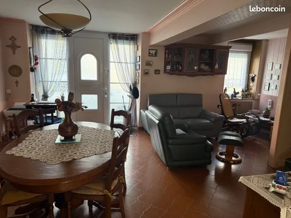 Maison 7 pièces 114 m²