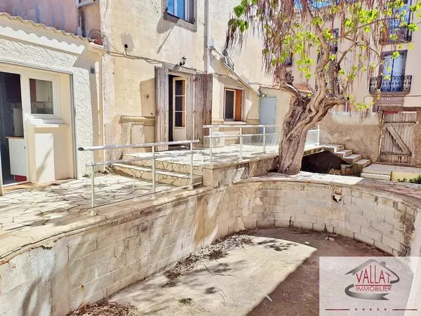 Appartement T3 avec grande terrasse et cave à vendre sur Agd