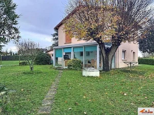 CASTANET TOLOSAN - MAISON DE 135 m2 HABITABLE