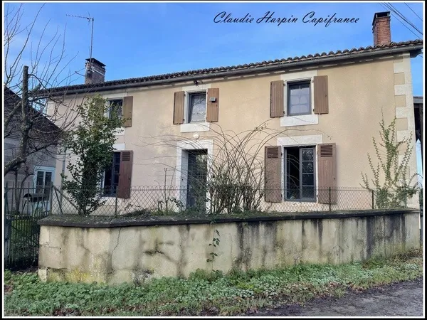 Dpt (79), à vendre CLAVE : maison P6 de 133.19 m² - 4 ch - dépendances - Terrain de 17 hectares, for