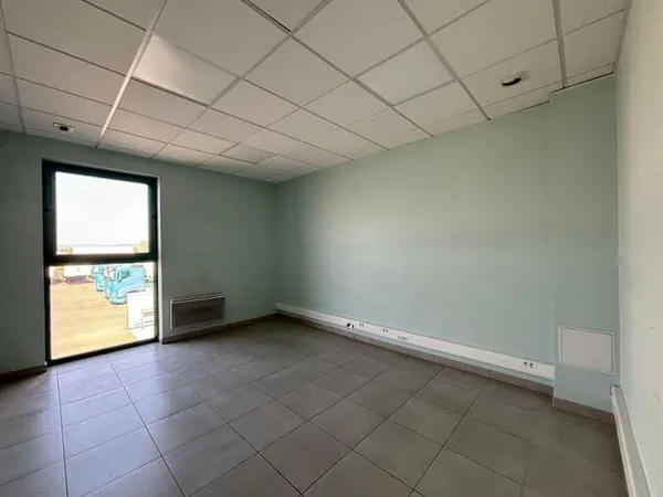 Local 17 m²