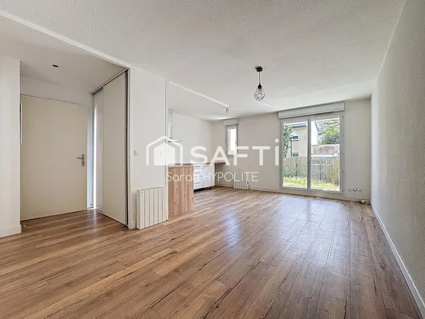 Appartement de 41 m2 avec jardin et place de parking
