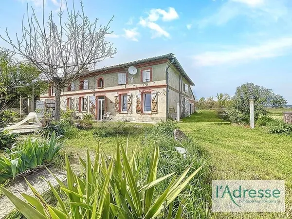 Maison 6 pièces 400 m²