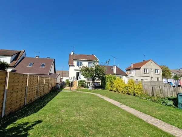 Maison 7 pièces 120 m²