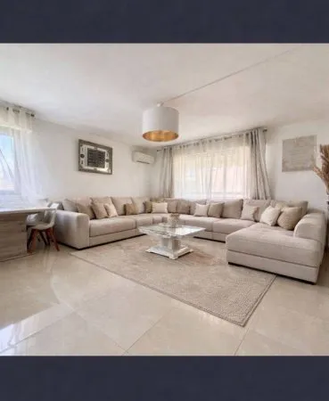 Appartement 4 pièces 93 m²