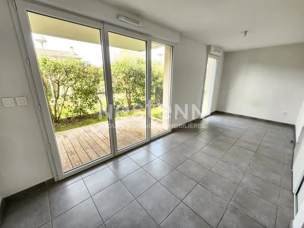 Appartement T1 à vendre à Toulouse 31400 - Investissement idéal terrasse - parking