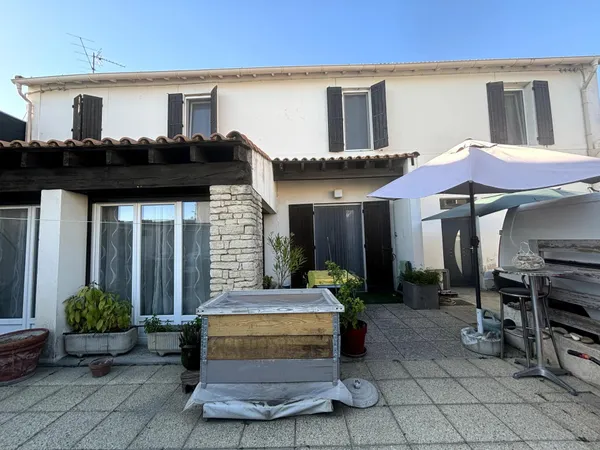 MAISON EN AVIGNON DE 123M2
