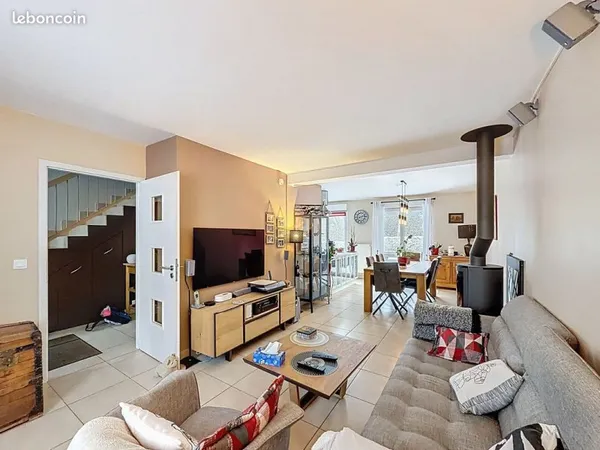 Maison 5 pièces 120 m²